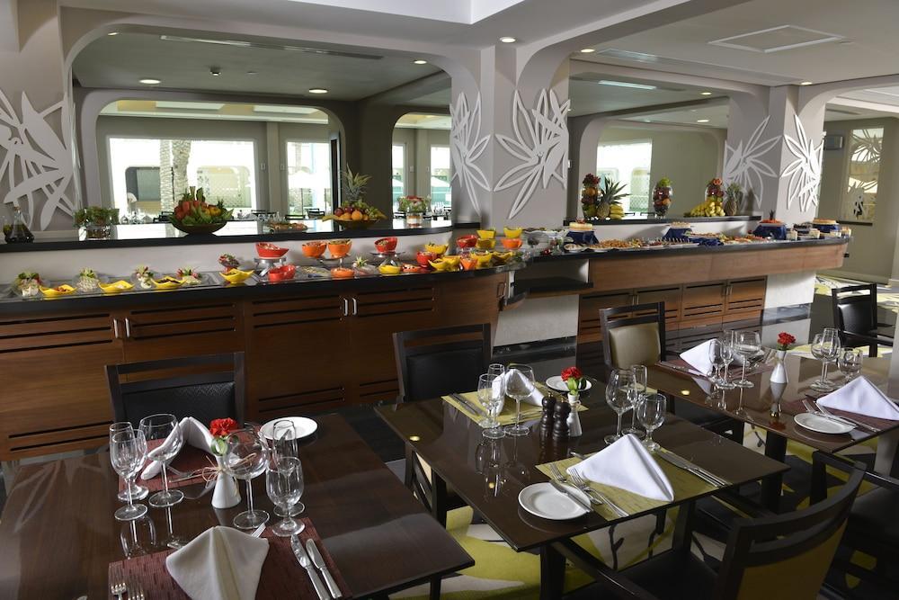 Golden Tulip Bahrain 5*