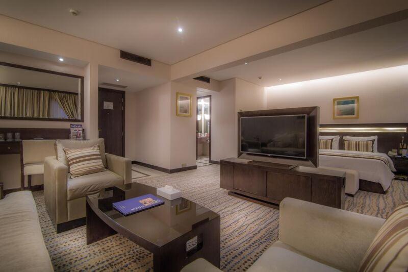 Golden Tulip Bahrain Hotel